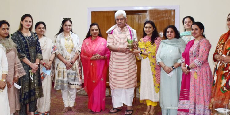 FICCI Ladies Organization’s JKL Chapter calls on Lt Governor
