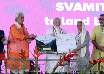 PM visits J&K to participate in celebrations of National Panchayati Raj Day