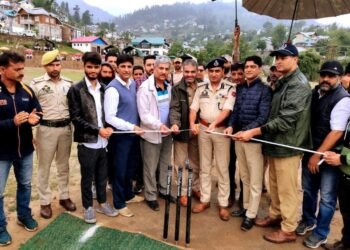 SSP Doda inaugurates T20 Cricket Premier League in Bhadarwah