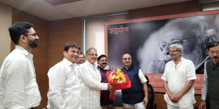 Kavinder meets MoS Finance, discusses ongoing development spree in J&K