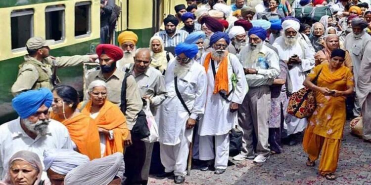 Pakistan issues 163 visas to Sikh pilgrims for annual festival scheduled from June 8-17