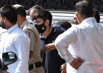 Gangster Lawrence Bishnoi, the mastermind in singer Sidhu Moose Wala’s murder case, has been sent to police remand till July 6.  Speaking to ANI, Amritsar ACP Palwinder Singh said, “Gangster Lawrence Bishnoi has been sent to police remand till July 6.” Bishnoi was produced in the Amritsar court on Tuesday.  The Patiala House Court of Delhi on June 14, had allowed Punjab Police to arrest Bishnoi in connection with Singer Sidhu Moose Wala’s murder case.  The court also allowed the Punjab Police transit application and directed Punjab Police to ensure that the medical examination of the accused Lawrence Bishnoi is conducted as per law/rules before leaving Delhi and also before his production before the concerned Court of CJM, Mansa, Punjab.  Sidhu Moose Wala was shot dead by unidentified assailants in Jawaharke village of Punjab’s Mansa district on May 29.  The incident took place a day after his security was withdrawn by the Punjab police among 424 others.  Punjab Police had earlier told Patiala House Court of Delhi that gangster Bishnoi is an accused in singer Moose Wala’s murder case. During the investigation of this case, it was revealed that Lawrence Bishnoi was a key conspirator and his custodial interrogation is necessary.  The Supreme Court of India on Monday said that it will hear on July 11, the plea of accused Lawrence Bishnoi’s father challenging the transit remand to Punjab Police. Advocate Sangram Singh stated that Lawrence was unable to get any legal assistance in Mansa, Punjab.  The bench of Justice Suryakant and Justice JB Pardiwala on Monday while fixing the matter for hearing on July 11, 2022, also observed that since the murder took place there Punjab Police should probe the case. The Court also asked Lawrence’s father’s lawyer to approach Punjab and Haryana HC to get legal aid counsel.  The matter was mentioned on Monday by Advocate Sangram Singh who appeared for Lawrence Bishnoi’s father. He stated that Lawrence Bishnoi’s custody to Punjab Police is not according to law and is illegal.