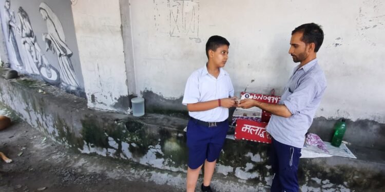 Jammuites relishes homemade frozen dessert