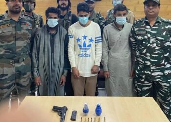 Joint parties of JK Police, Army 21RR and 92 Bn CRPF arrest 03 uncategorised millitants