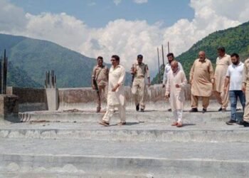 Aijaz Ahmed Khan inspects developmental works in Dharmari