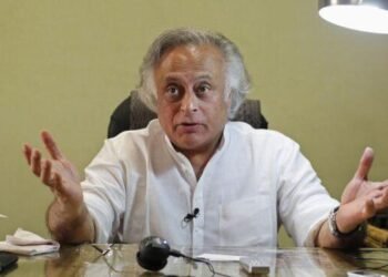 Jairam Ramesh takes jibe at Ghulam Nabi Azad, shows “ground reality” of J&K Congress