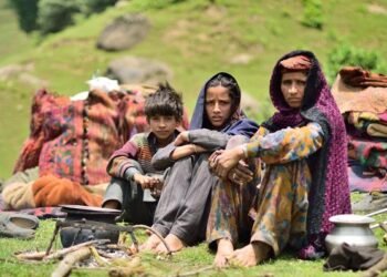 Govt trucks to transport tribal families for seasonal migration via Jammu-Srinagar highway