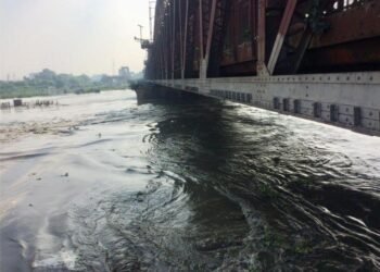 Yamuna flows above danger mark in Delhi; evacuation begins