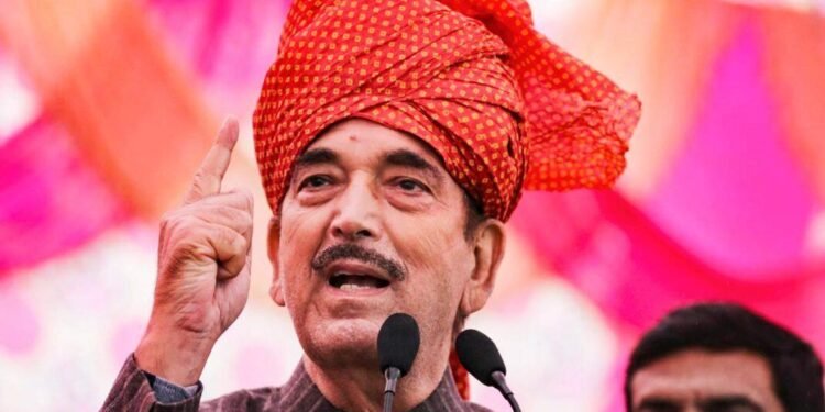 Azad pays tribute to Maharaja Hari Singh on his birth anniversary