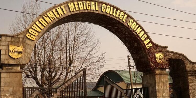 Dr Masood Tanvir assigned charge of Principal GMC Srinagar