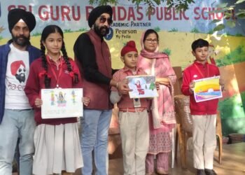 An Art Competition Organised at sri ramdas public school by Inara Welfare Trust