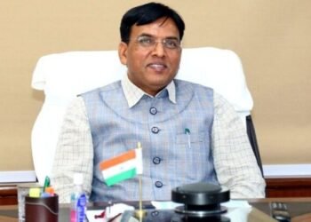 PM Modi grants 265 DNB Post-Graduate medical seats across 20 district Govt hospitals in J&K: Mansukh Mandaviya