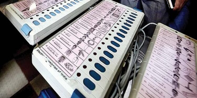 Gujarat polls: 1,362 candidates file nominations for first phase