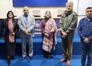 Press needs to have courage and conviction in Jammu and Kashmir; said Ms.Bakshee