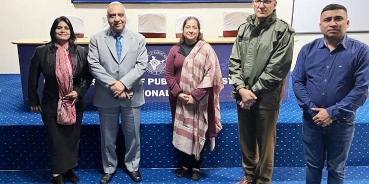 Press needs to have courage and conviction in Jammu and Kashmir; said Ms.Bakshee