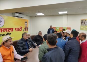 Kavinder, Sham, Rana listen to public grievances