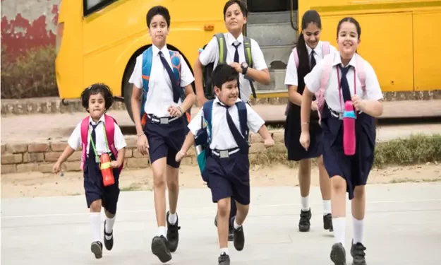 Jammu-Kashmir to Follow Uniform Academic Calendar for First Time in Last 30 Years