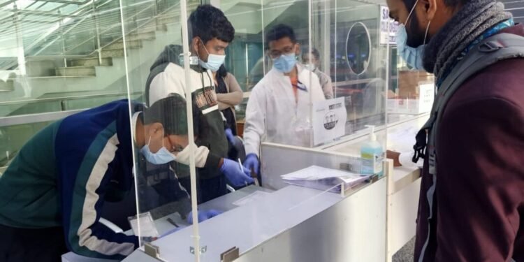 Covid-19: RT-PCR tests mandatory for international fliers travelling to India from 6 countries