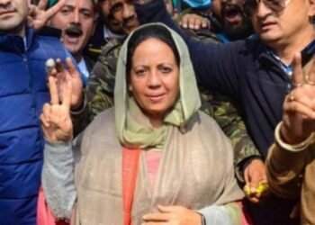 Congress leading on 35 seats in Himachal, BJP wins 7 as counting continues