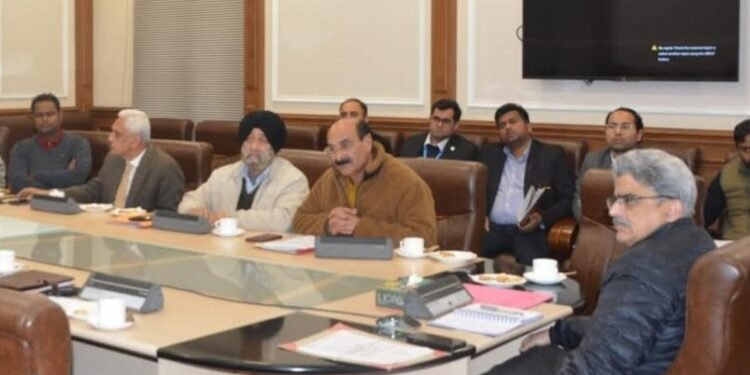 Dulloo assesses availability of petroleum derived spray oils in J&K