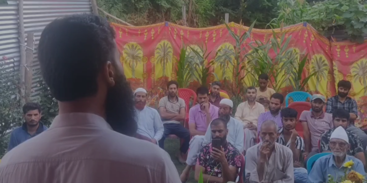 Mudasir Ahmad Bhat Leads Outreach Campaign in Astam Mahala Naidkhai, Advocates for Unemployed Youth