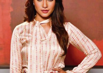 Aayushi Bhave: A Journey of Empowerment and Inspiration