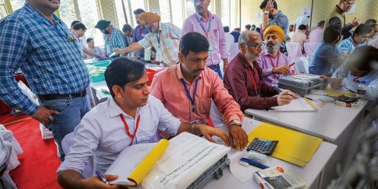 Out of 873 candidates, 666 lose their deposit, with the highest number from PDP