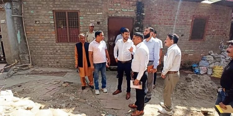 JMC Commissioner Directs Immediate Removal of Roadside Debris!