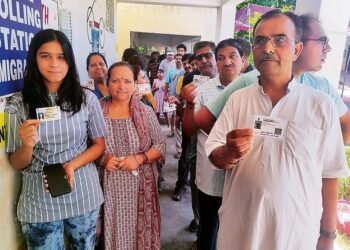 Kashmiri Pandits to Farooq Abdullah: “Acknowledge 1990 Exodus and Apologize Before Asking Us to Return!”