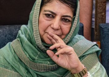 After decisive poll verdict, Centre should let J-K govt function without interference: Mehbooba