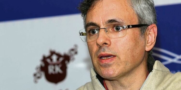 Bureaucrats must resist pressure to disempower new govt: Omar