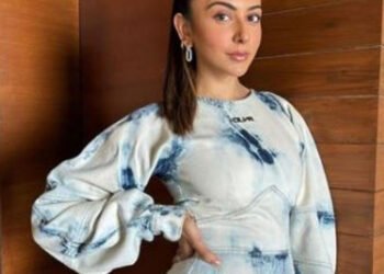 Rakul Preet Singh Sustains Serious Injury in the Gym!