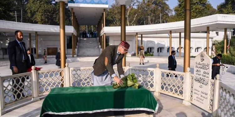 Omar Abdullah Seeks Blessings at Hazratbal Shrine Ahead of J&K CM Swearing-In!