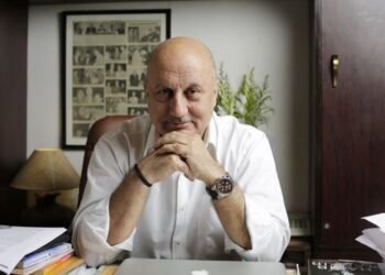Anupam Kher started with a small dream : Kirron Kher