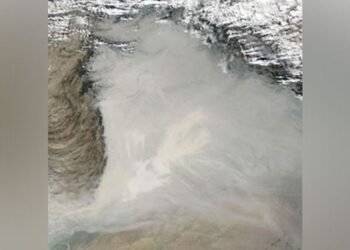 Pak imposes ban on public places in Lahore after AQI soars beyond 1000