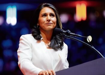 Trump banks on Tulsi of Hindu faith as Intel chief