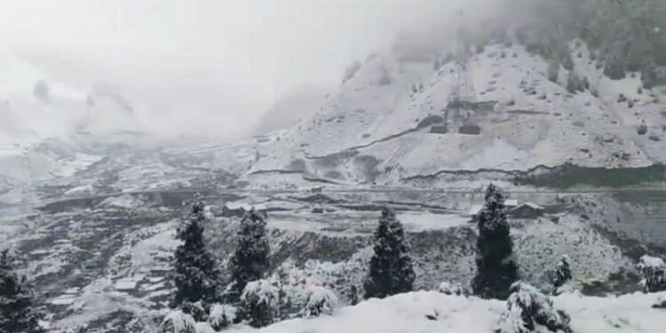 J-K: Temperatures below freezing point in most parts of valley, more snowfall likely this week