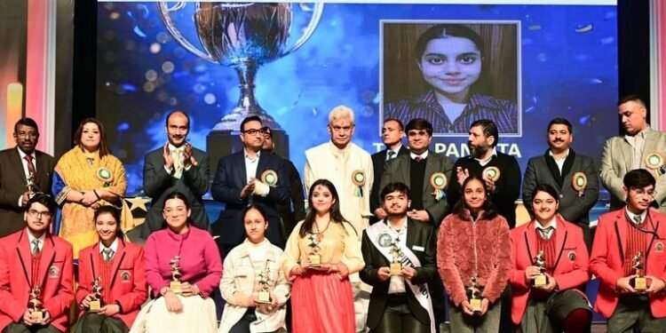 J&K youth are at the forefront of constructive change: Sinha