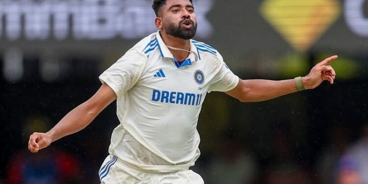 Siraj is getting stick from ‘saints’ of Australian cricket, writes sarcastic Gavaskar