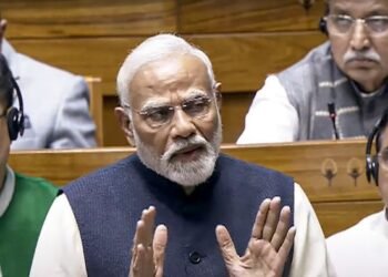 Our govt strengthening Constitution, Congress repeatedly wounded it: PM Modi in Lok Sabha