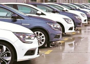 Car makers’ festive hopes hang in balance as sales continue to slump
