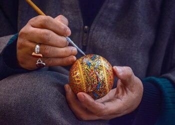 KCCI urges PM, L-G to reconsider GST hike on textiles, handicrafts