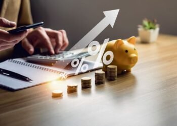 Demat accounts in India hit record 185 million in 2024