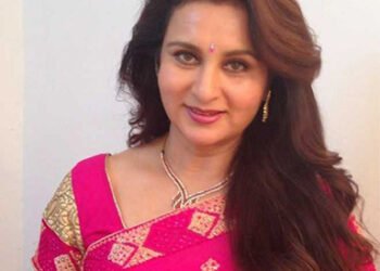 Theft at Bollywood actor Poonam Dhillon’s house, painter held