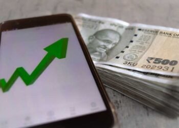 India to grow at 6.5% this financial year, says report