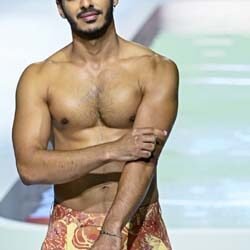Ishaan Khatter flaunts his chiselled abs on the fourth day of Lakme Fashion Week