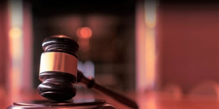 Governors have no discretion under Article 200; are bound by advice of state Cabinet: SC