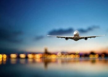 Plane with 6 on board crashes in muddy field in upstate New York