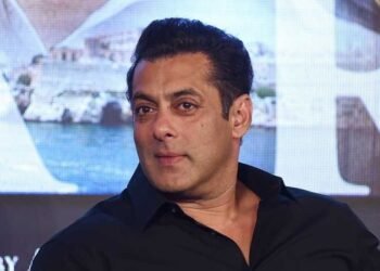 Salman Khan again gets threat; sender threatens to enter his house, blow up his car