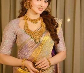 Urvashi Rautela says there is a temple in her honour near Badrinath; Netizens left baffled and amused